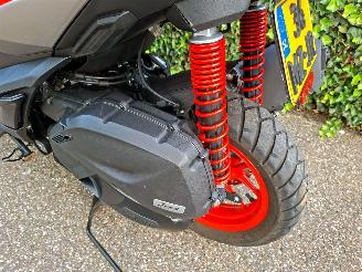 Aprilia  SR GT 200 SPORT picture 15
