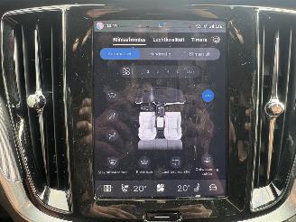 Volvo V-60 2.0 T6 Plug-in hybrid AWD Plus Dark AUTOMAAT 253PK picture 21