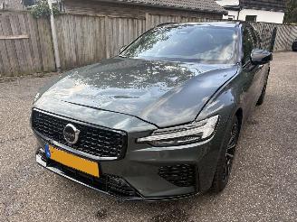 Volvo V-60 2.0 T6 Plug-in hybrid AWD Plus Dark AUTOMAAT 253PK picture 9
