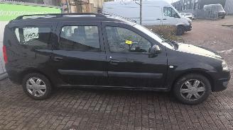 Dacia Logan 1.6 16V Flexifuel Combi/o   1.598cc 77kW picture 38