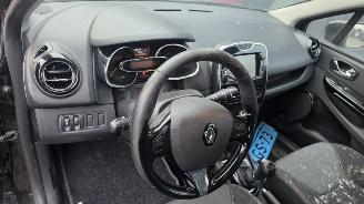 Renault Clio 1.5 Energy dCi 90 FAP Combi/o 4Dr Diesel 1.461cc 66kW (90pk) picture 18