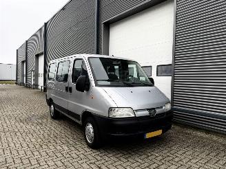 Peugeot Boxer 9 persoons picture 6