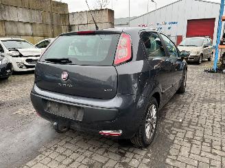 Fiat Punto Evo 1.3 JTD Multijet 85 16V Euro 5 Hatchback  Diesel 1.248cc 63kW (86pk) picture 12