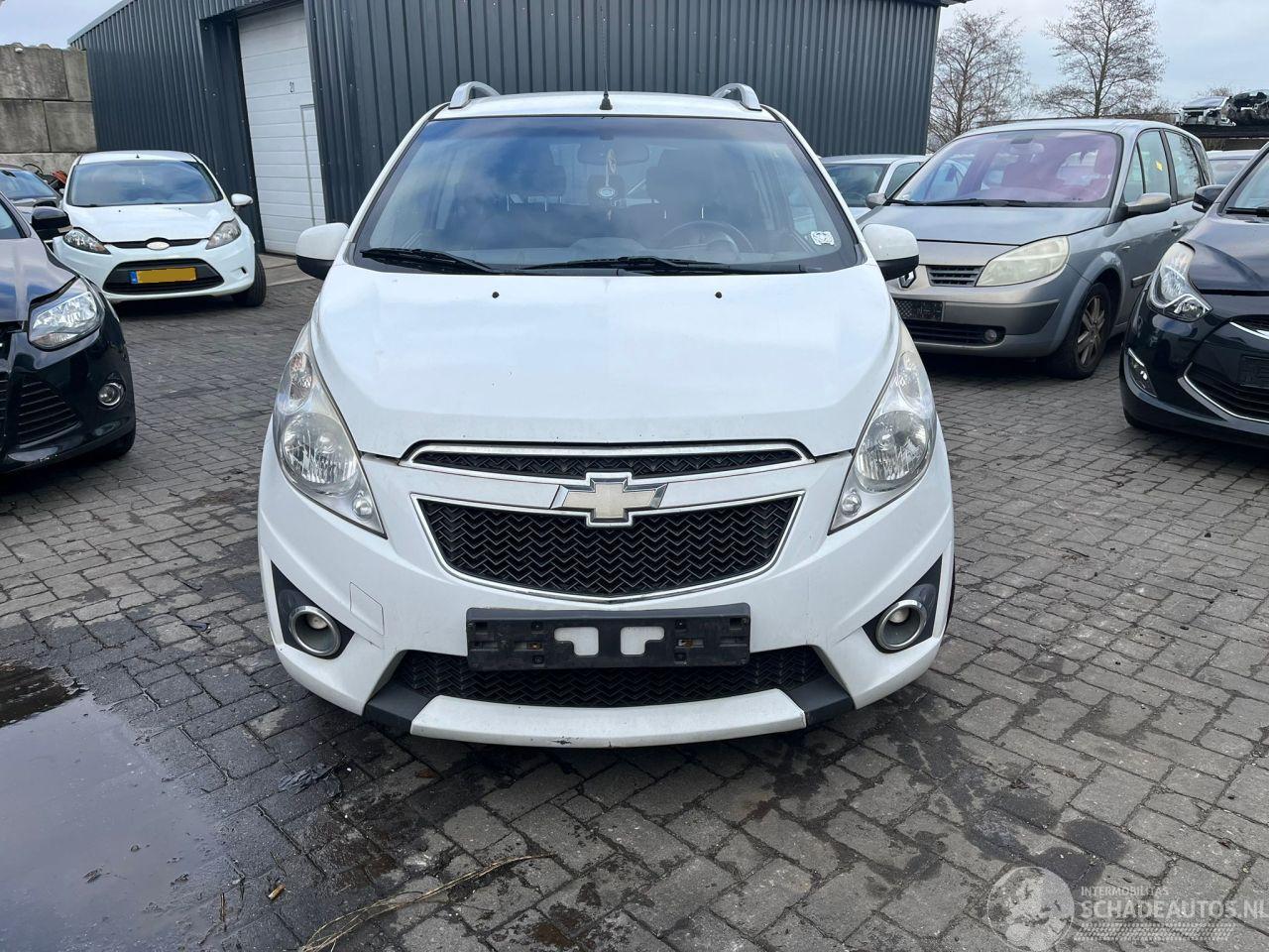 Chevrolet Spark 1.2 16V Hatchback  Benzine 1.206cc 60kW (82pk) FWD 2010-03  B12D1; LMU
