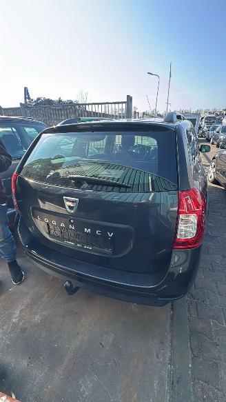 Dacia Logan 0.9 TCE 12V Combi/o  Benzine 898cc 66kW (90pk) FWD 2015-06/2018-10 (7SDA1; 7SDL1) H4B408; H4BB4 picture 5