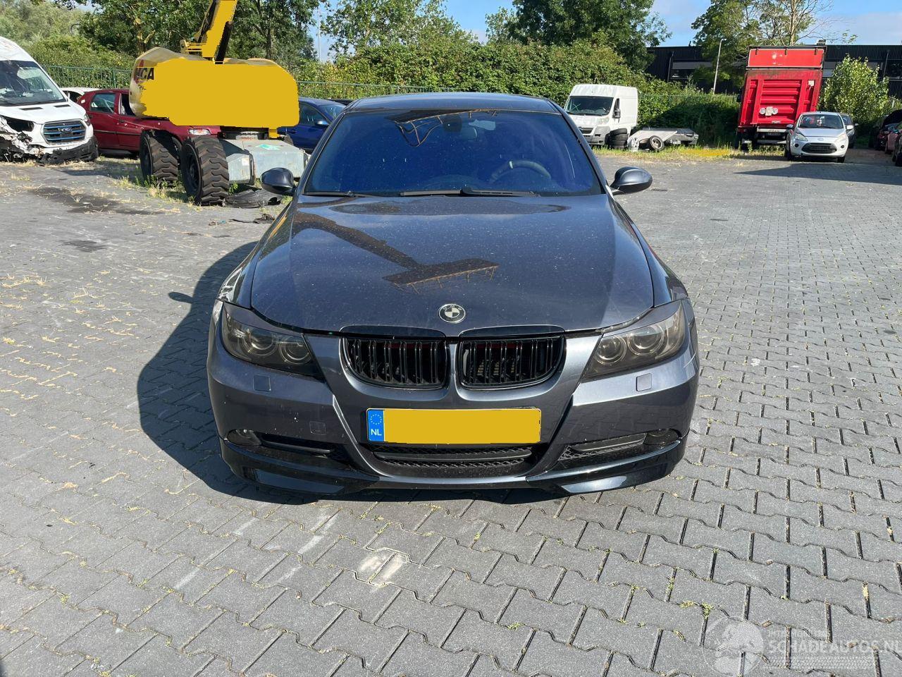 BMW 3-serie 320i 16V Sedan 4Dr Benzine 1.995cc