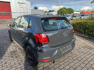 Volkswagen Polo 1.2 TSI 16V BlueMotion Technology Hatchback picture 11