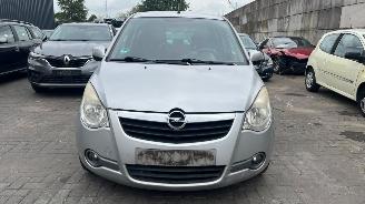 Auto incidentate Opel Agila 1.2 16v 2009/10