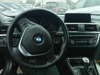 BMW 3-serie 320i 1.6 16V EfficientDynamicsEdition Sedan 4Dr Benzine 1.598cc 125kW (170pk) picture 23
