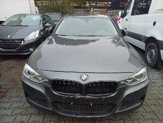 Schadeauto BMW 3-serie 320i 1.6 16V EfficientDynamicsEdition Sedan 4Dr Benzine 1.598cc 125kW (170pk) 2013/8