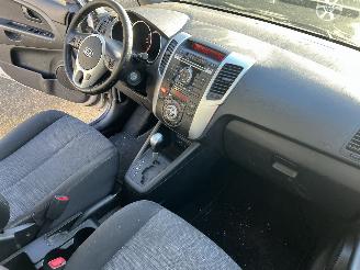 Kia Venga 1.6 CVVT X-ecutive AUTOMAAT picture 17