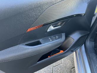 Peugeot 208 PureTech 75 picture 17