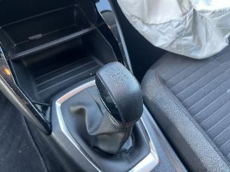 Peugeot 208 PureTech 75 picture 13