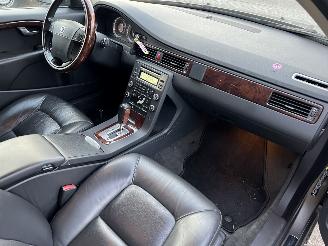 Volvo V-70 2.5T Kinetic picture 6