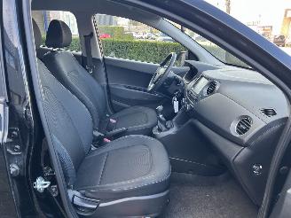 Hyundai I-10 1.0i Comfort picture 23