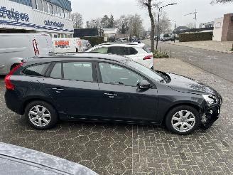 Volvo V-60 1.6 T3 picture 8