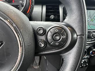 Mini Cooper 1.5 Pepper picture 11