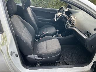 Kia Picanto 1.0 CVVT Economy Line picture 20