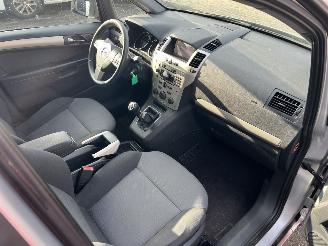 Opel Zafira 1.6 7 Persoons Business picture 20