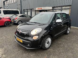 Coche accidentado Fiat 500L Living 1.4 T-Jet Lounge 2015/12