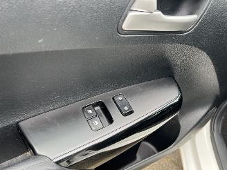 Kia Picanto 1.0 DPi Comfortline 5p picture 15