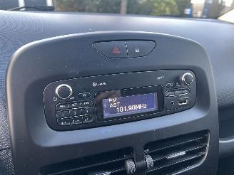 Renault Clio 0.9 TCe Authentique picture 21