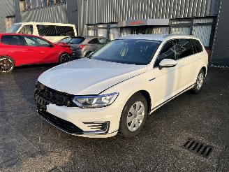 skadebil auto Volkswagen Passat 1.4 TSI GTE Highline Variant 2018/7