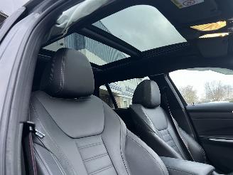 BMW 3-serie 320e M-Pakket Hybride picture 34