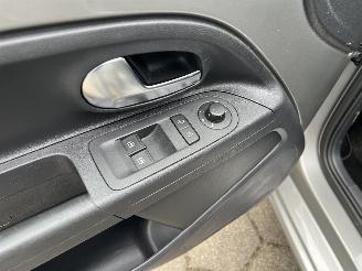 Volkswagen Up! 1.0 BMT Move up picture 8
