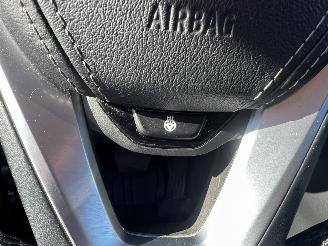 BMW 5-serie 520i High Executive picture 19