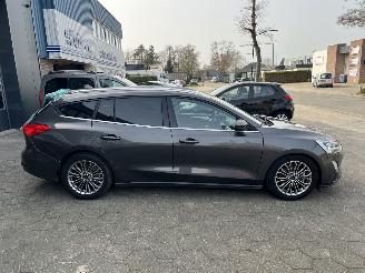 Ford Focus 1.0 EcoBoost Titanium Business picture 8