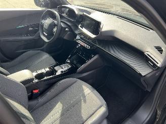 Peugeot 2008 EV Allure Pack 50 kWh picture 32