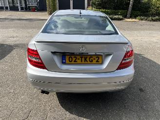 Mercedes C-klasse 180 Coupe picture 4