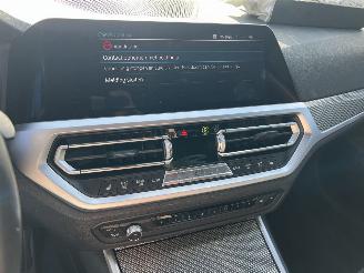 BMW 3-serie 330e High Executive picture 18