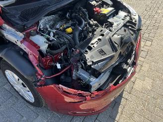 Renault Clio 0.9 TCe Limited picture 13