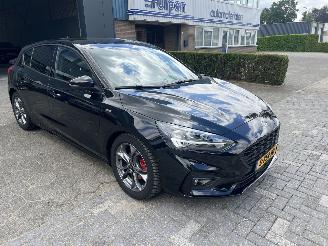 Ford Focus 1.0 EcoBoost Titanium X Business picture 5