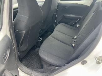 Peugeot 108 1.0 e-VTi Active picture 14