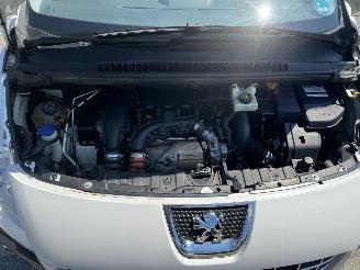 Peugeot 3008 1.6 THP Première picture 25