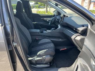 Peugeot 3008 1.2 PureTech Active Pack Business picture 27