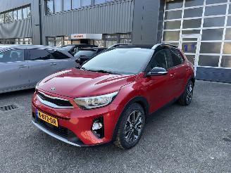Schadeauto Kia Stonic 1.0 T-GDi ExecutiveLine 2019/4