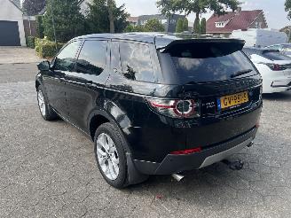Land Rover Discovery Sport 2.0 TD4 HSE Luxury picture 6