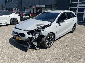 Vaurioauto  passenger cars Kia Ceed 1.0 DESIGN 2025 2025/8