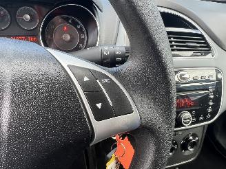 Fiat Punto Evo 1.2 Active picture 17