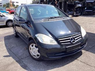 Salvage car Mercedes A-klasse A (W169), Hatchback, 2004 / 2012 1.5 A-160 2010/2