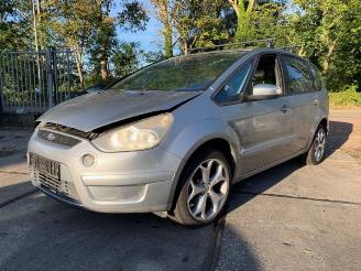 krockskadad bil auto Ford S-Max S-Max (GBW), MPV, 2006 / 2014 2.0 16V 2006/10