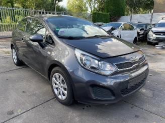 Purkuautot passenger cars Kia Rio Rio III (UB), Hatchback, 2011 / 2017 1.2 CVVT 16V 2012/6