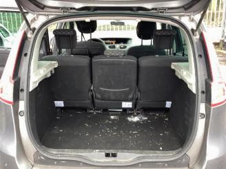 Renault Scenic Scenic III (JZ), MPV, 2009 / 2016 2.0 16V CVT picture 23