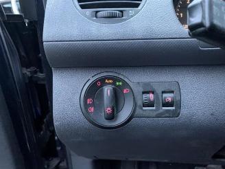 Volkswagen Caddy Caddy III (2KA,2KH,2CA,2CH), Van, 2004 / 2015 1.6 TDI 16V picture 11