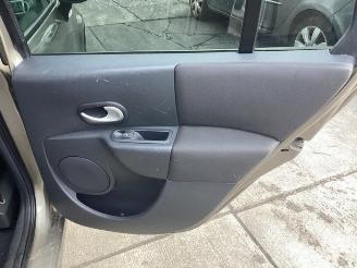 Renault Modus Modus/Grand Modus (JP), MPV, 2004 / 2012 1.2 16V TCE 100 picture 29