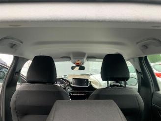 Peugeot 208 208 II (UB/UH/UP), Hatchback 5-drs, 2019 1.2 Vti 12V PureTech 100 picture 27